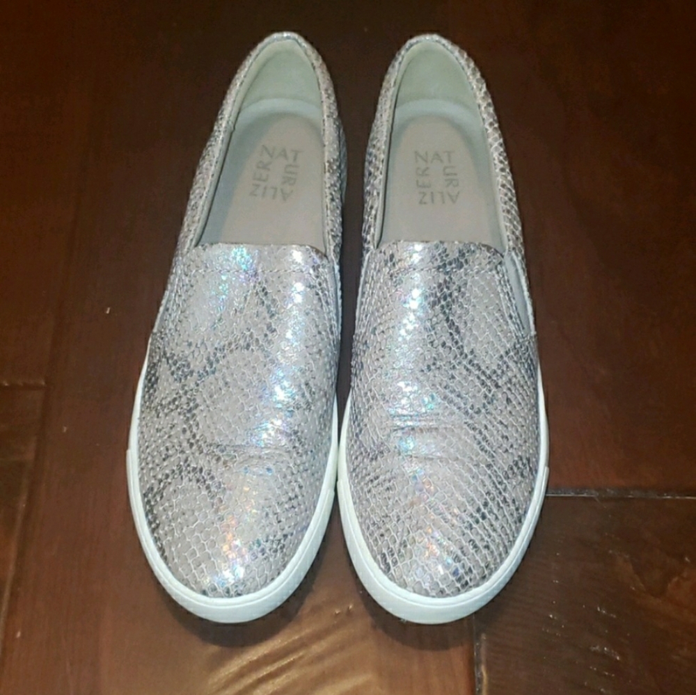 Naturalizer Marianne sneakers. 10